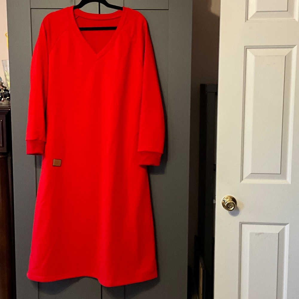 Hayden Avenue Elegant Red Dress XXL New